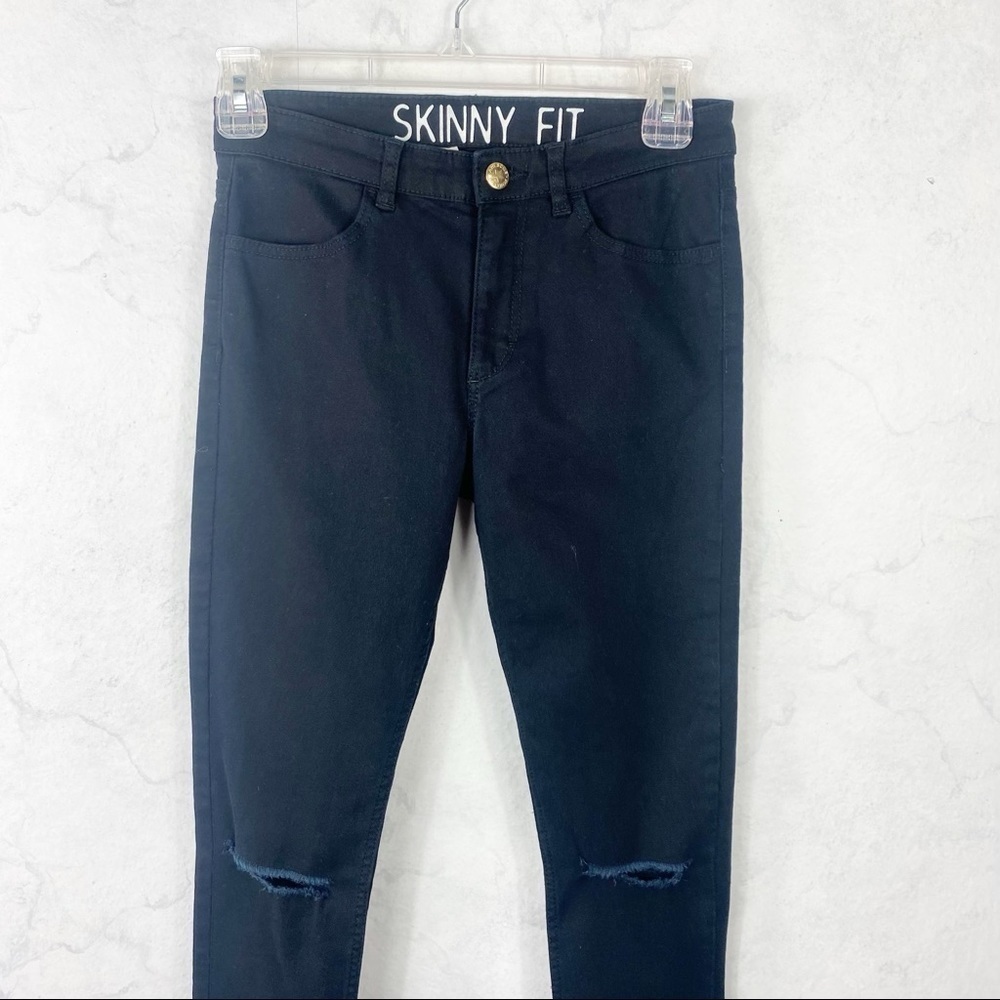 [H&M] - Picture 2 of 3